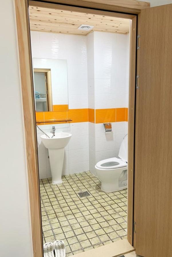 Jeju Guesthouse Oedo-dong ภายนอก รูปภาพ